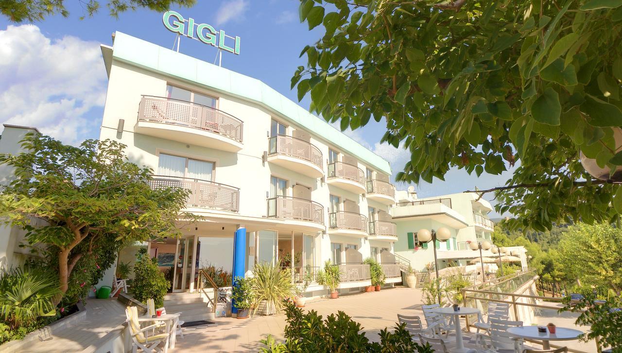 Hotel Eden Gigli Numana Exterior photo