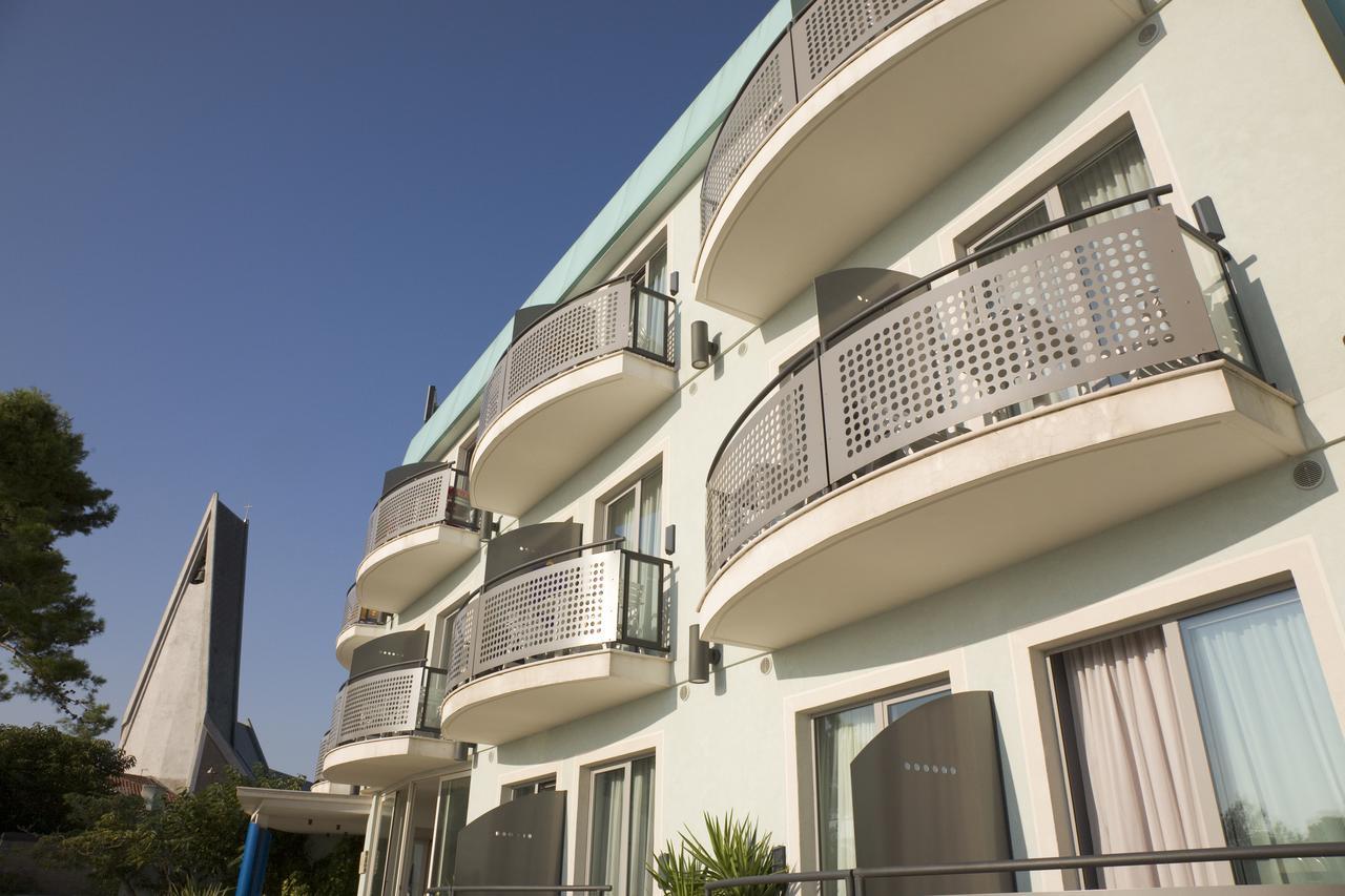 Hotel Eden Gigli Numana Exterior photo